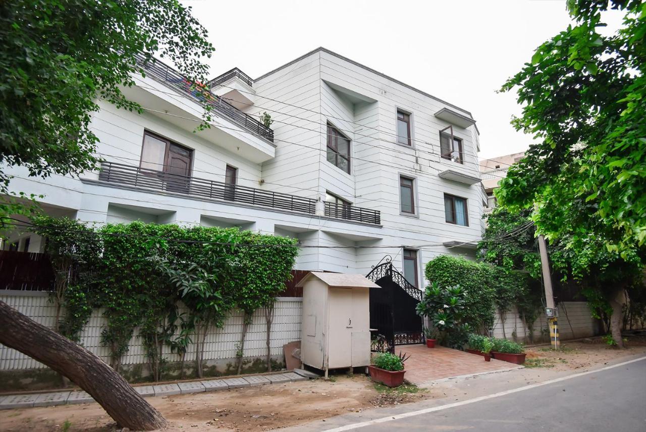 Studio Serviced Apartments Near Fortis Hospital Gurgaon Eksteriør billede